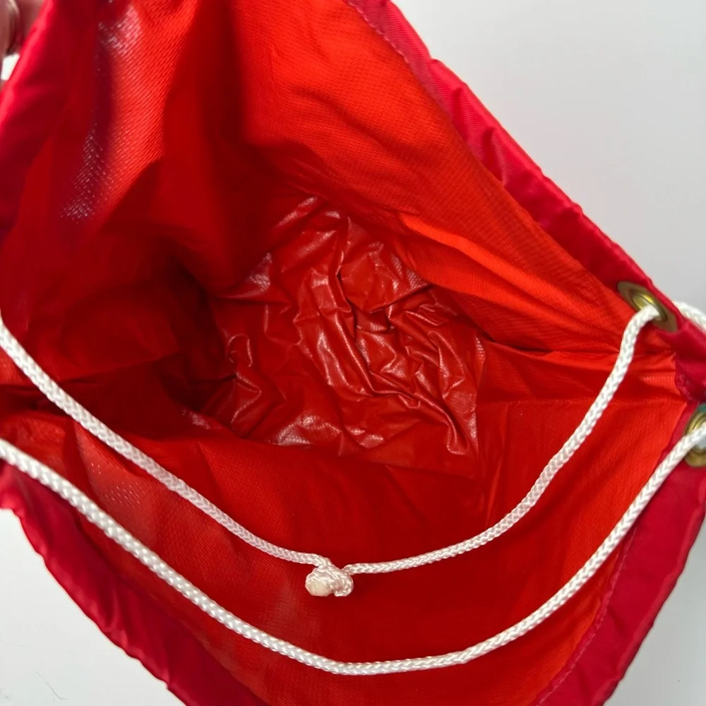 Hacoo USA Red Vintage Keeps Hot & Cold Bag Leak Proof Liner Outdoors Durable NWT